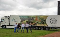 Faber Bloementransport presenteert nieuwe auto bij Smit Kwekerijen